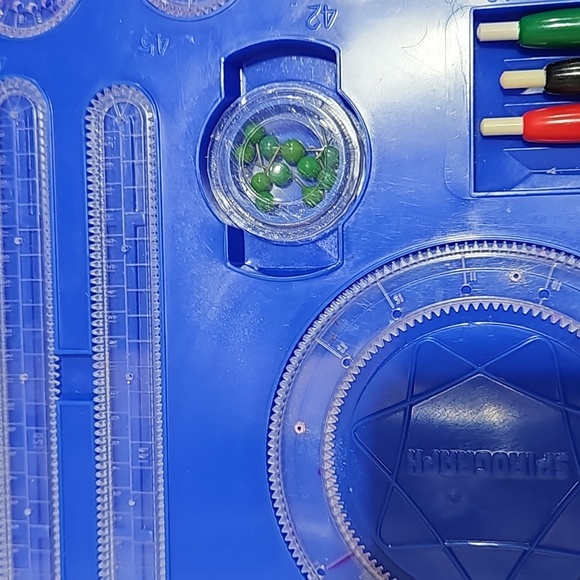 Vintage, Spirograph,Collectible, 1967, Kenner Products Co, Excellent Condition, - Picture 14 of 16